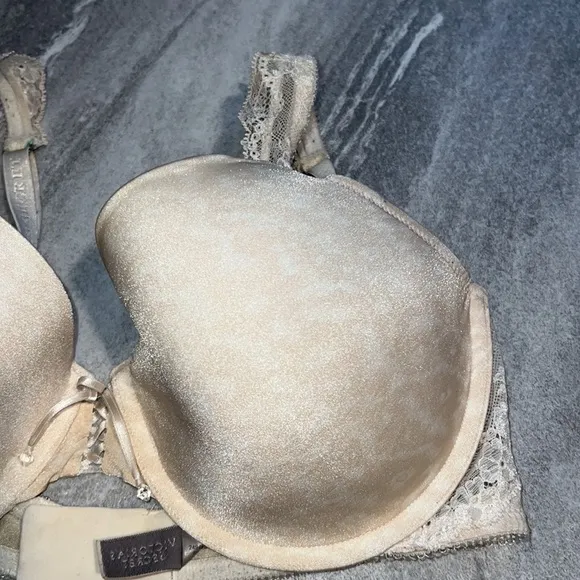 3 Corset Demi bras limited edition 36D red brown cream