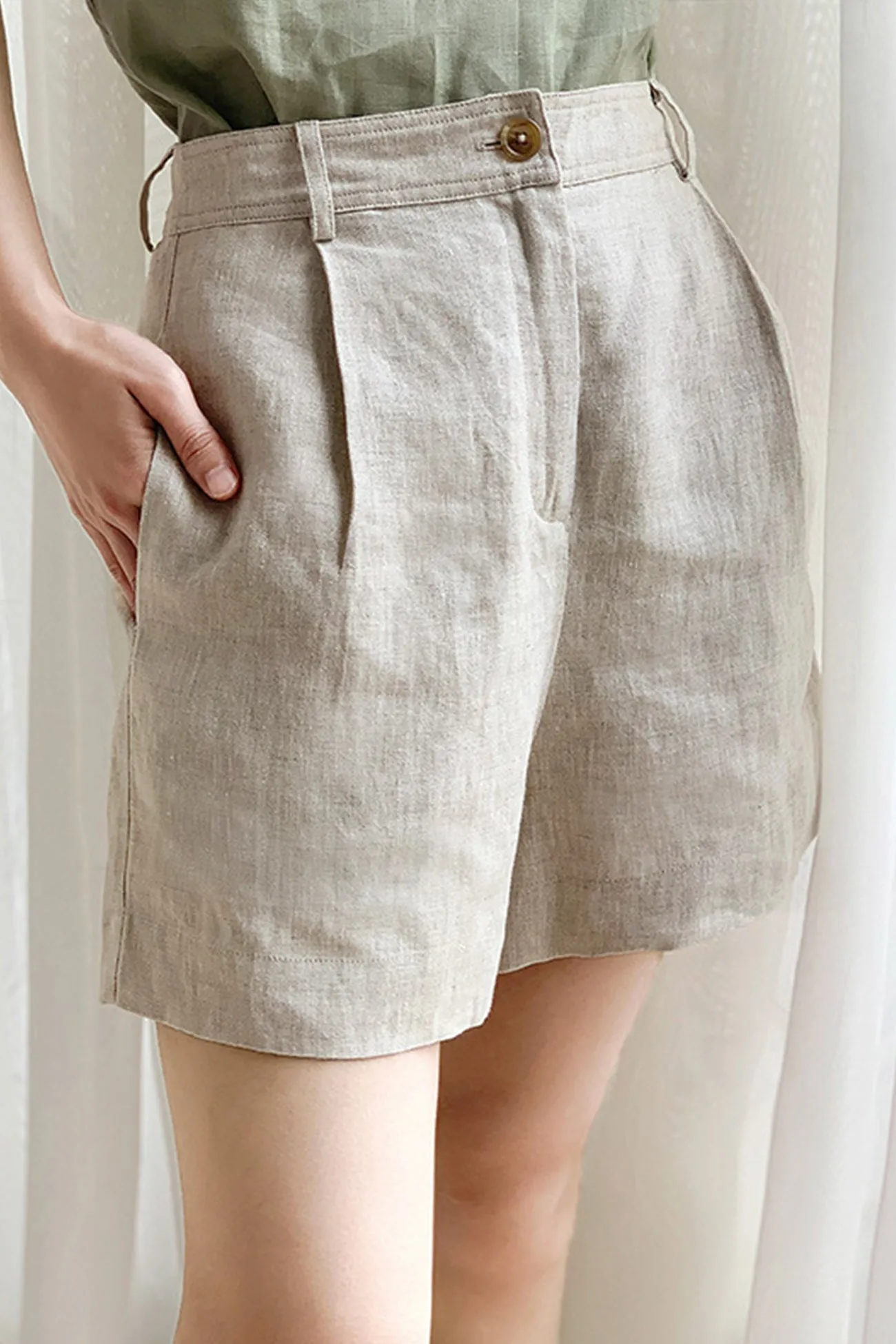 BerryBetty - Solid Linen High Waist Shorts