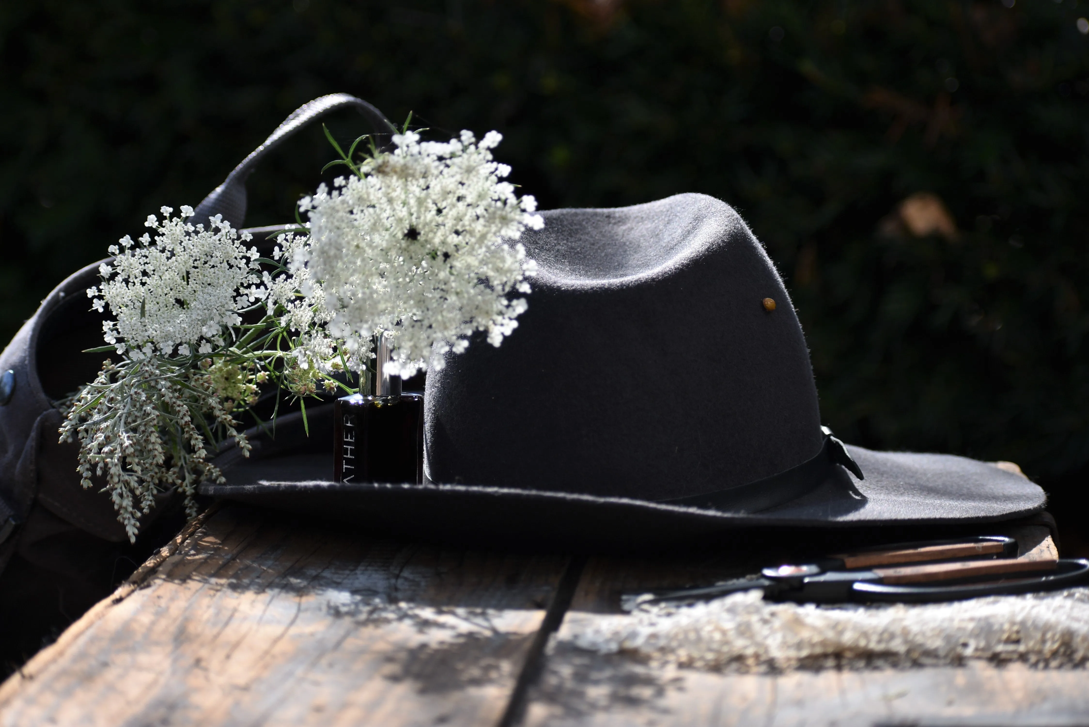 BLUEGRASS - Natural Botanical Perfume - The Prairie Meadow