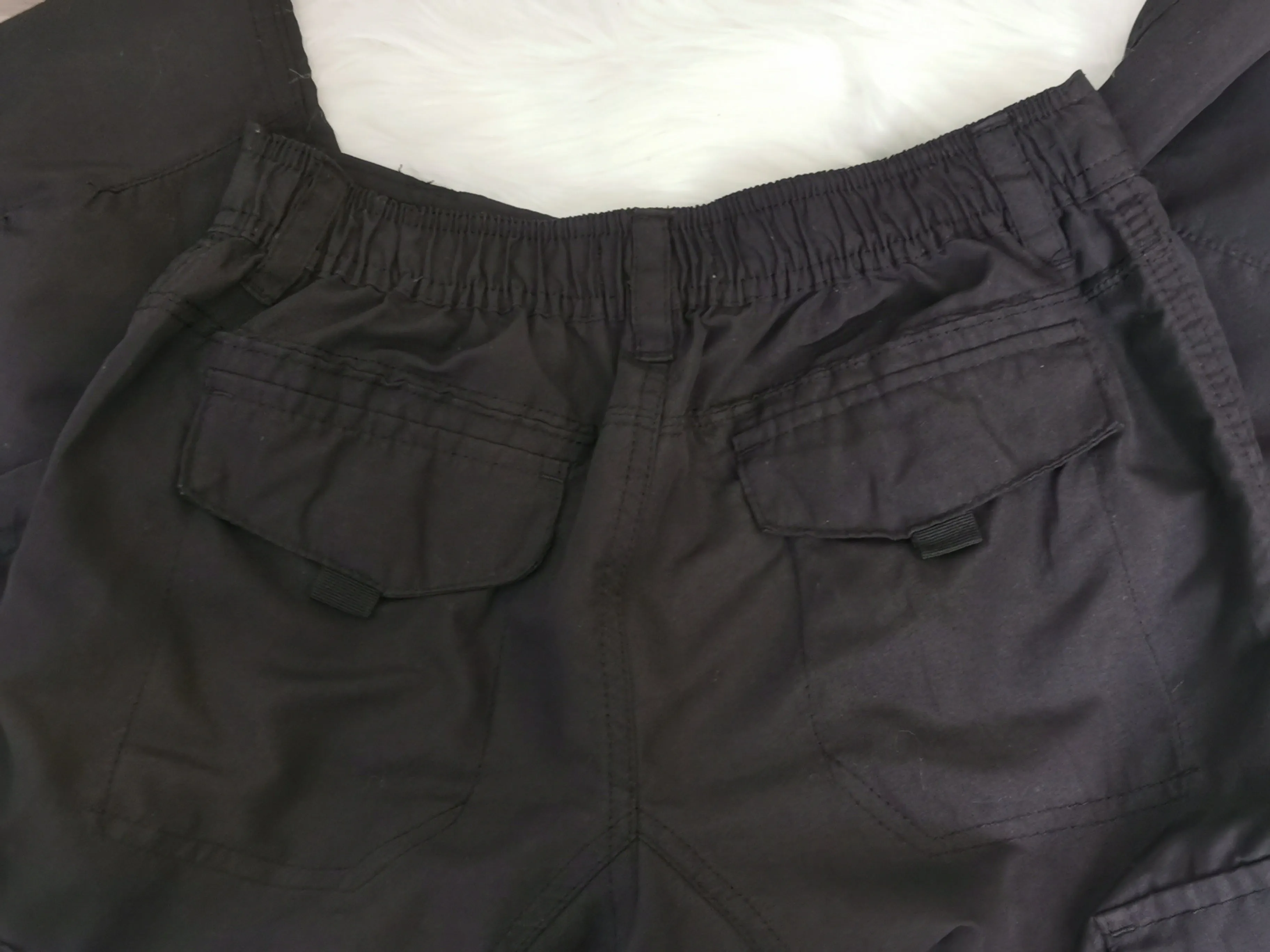 BOY SIZE 10 YEARS - MOUNTAIN RIDGE, Convertible Black Track Pants EUC B48