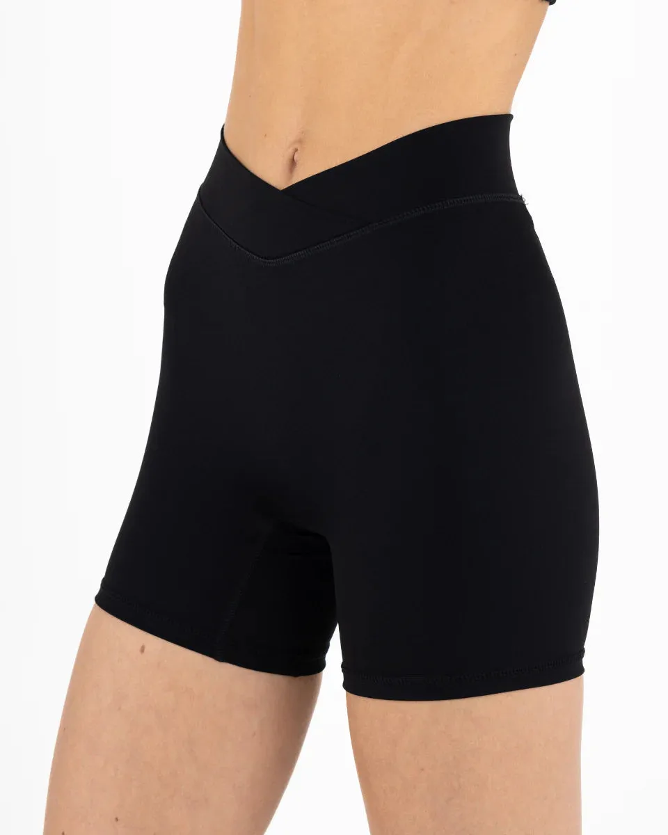Claudia Dean 4"  V Shorts