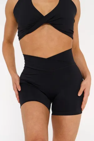 Claudia Dean 4"  V Shorts