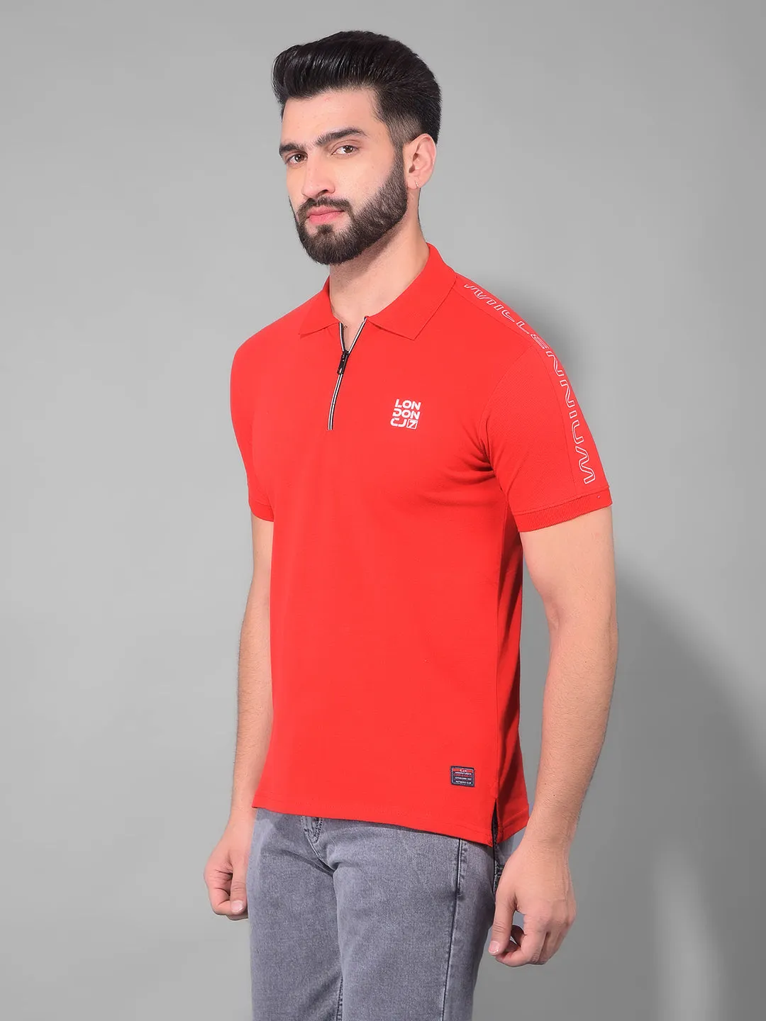 COBB RED PRINTED ZIPPER POLO NECK T-SHIRT