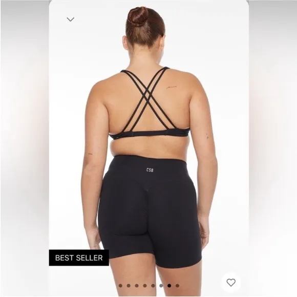 Crop Shop Boutique NWT 🖤 Black Eva Crop Medium
