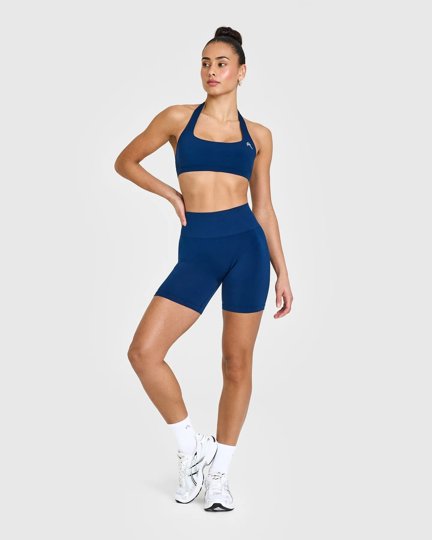 EasyLift™ Halter Bralette | Midnight