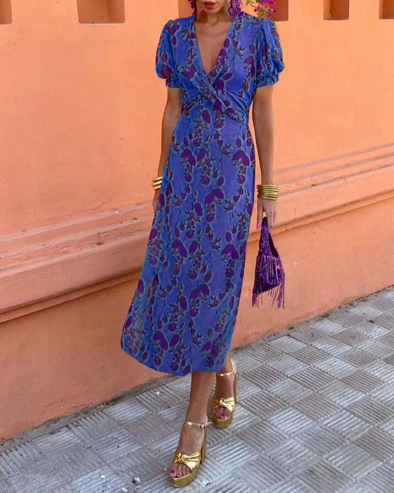 Elegant Floral Dress with Classic Style for Women