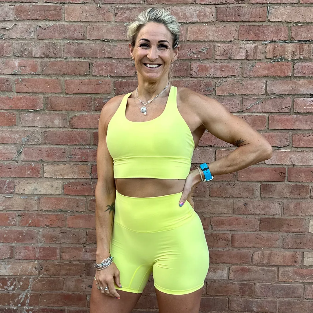 Halo Heatwave Shorts in Sunshine