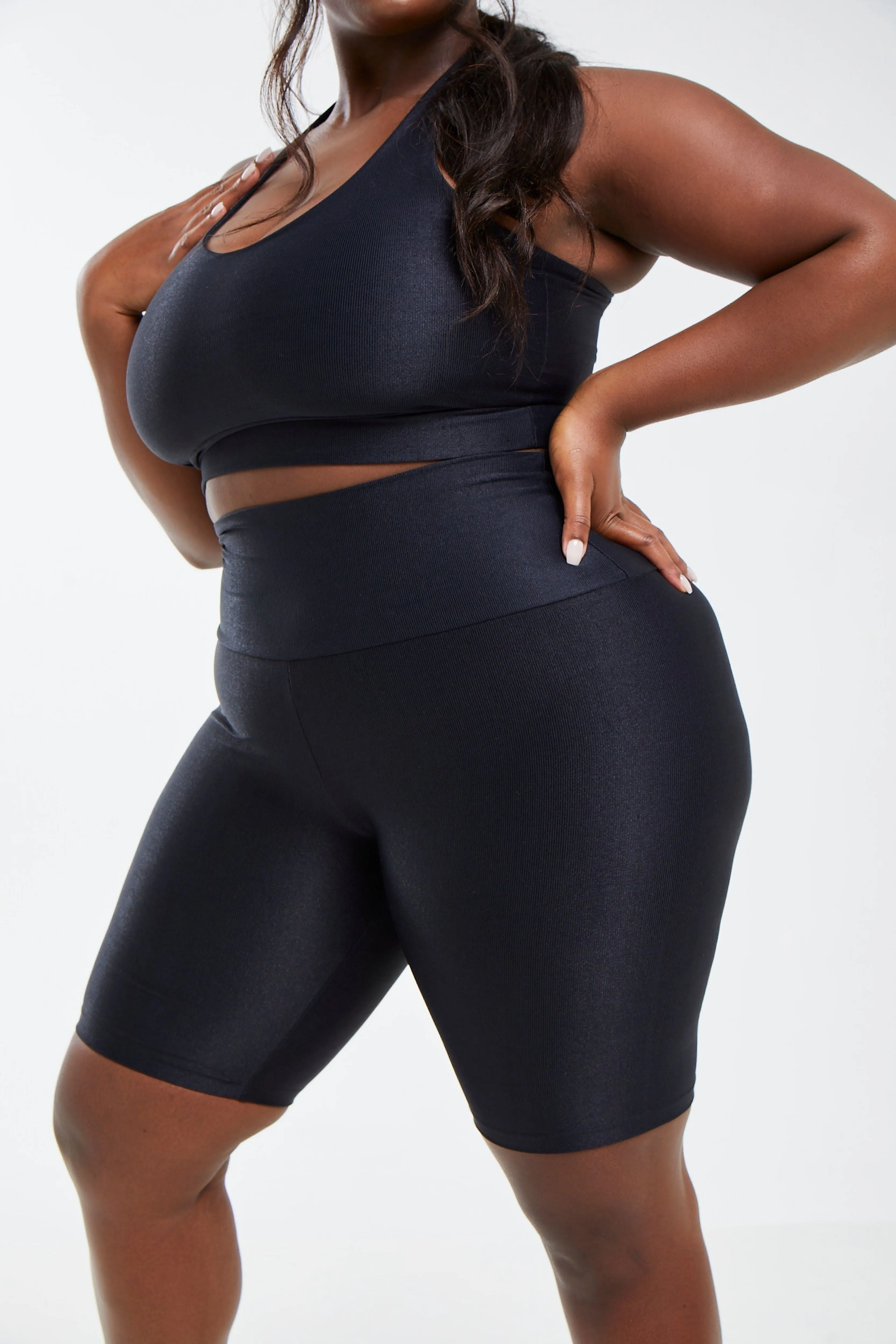 Hi-Shine Shorts Black