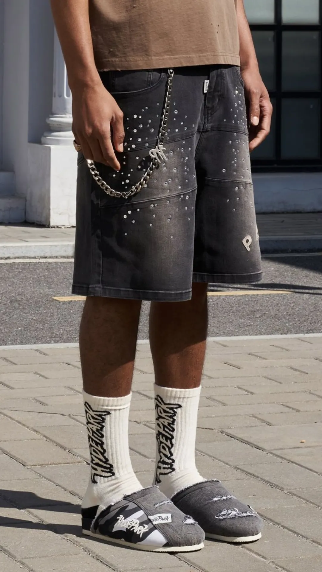 HP Black Studded Park Velocity Denim Short