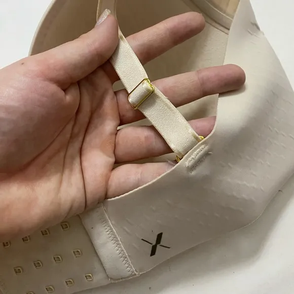 Knix - WingWoman Contour Bra