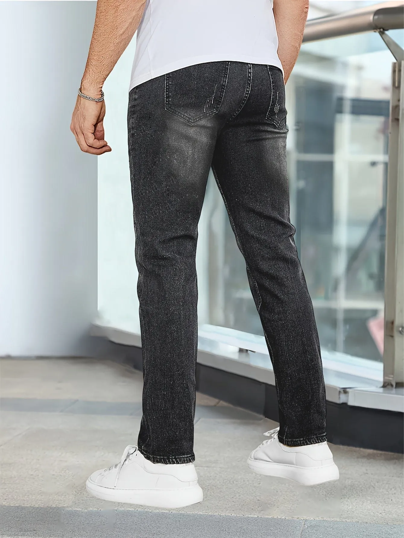 Lässige Stretch-Jeans für Männer