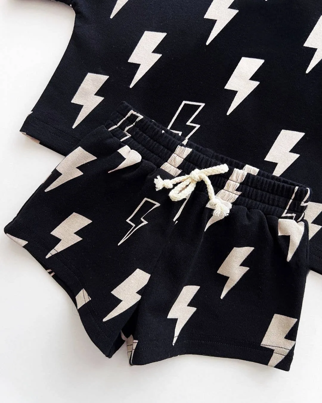 Lucky Panda Kids - Shorts Set | Black Bolts: 3T