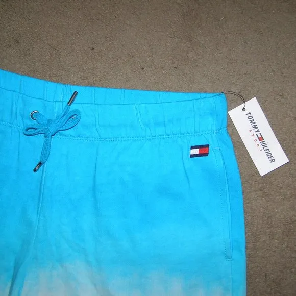 NEW! Size M 8-10 Ladies Tommy Hilfiger Summer shorts
