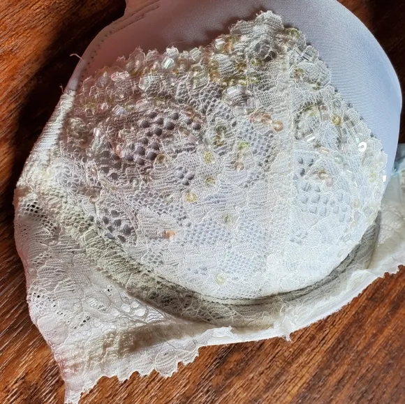 NEW Victoria's secret dream angels lace demi 32B