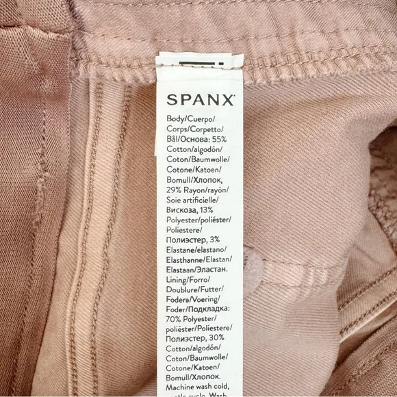 NWT Spanx 6” Stretch Twill Shorts Pull On Mauve Pink Size Medium