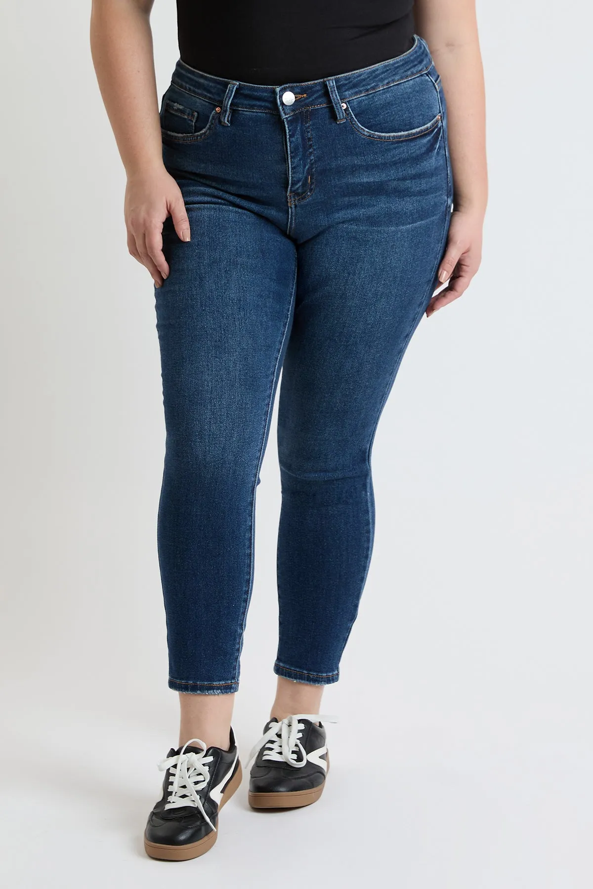 Plus Mid Rise Premium Stretch Skinny Jean