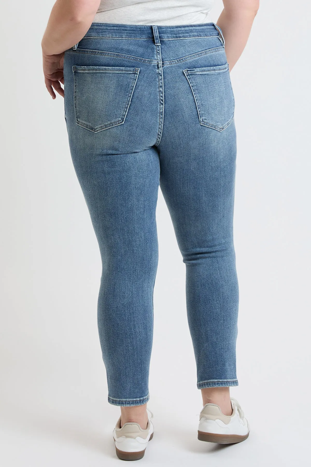 Plus Mid Rise Premium Stretch Skinny Jean