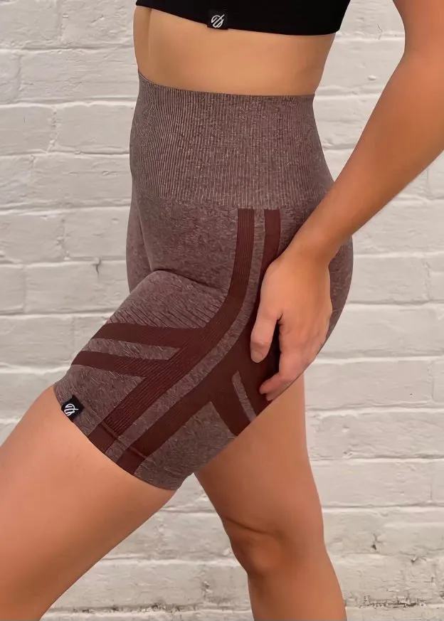 POWER CRUNCH SHORTS 2.0 in DARK COFFEE