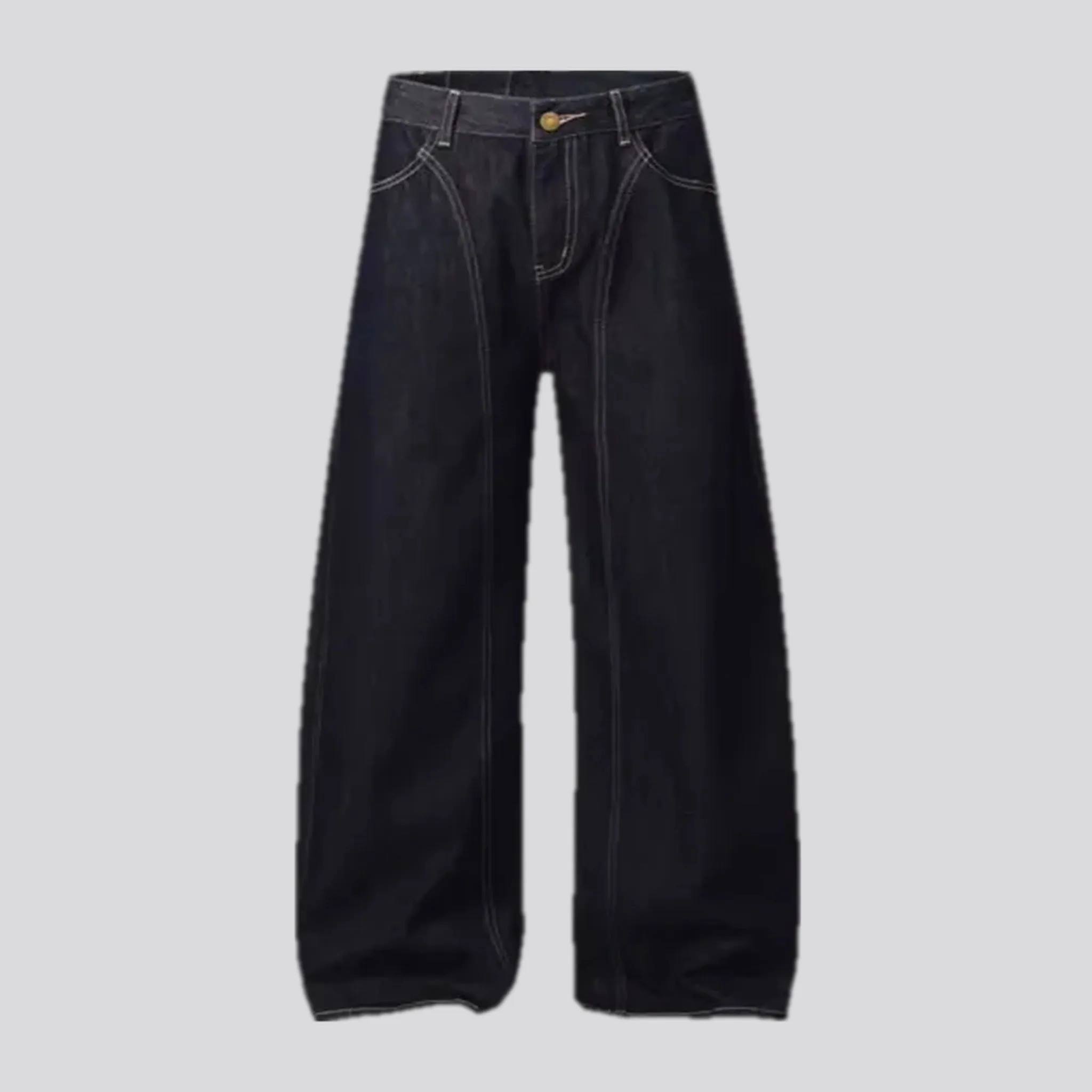 Slouchy 90s style dark men's jeans
