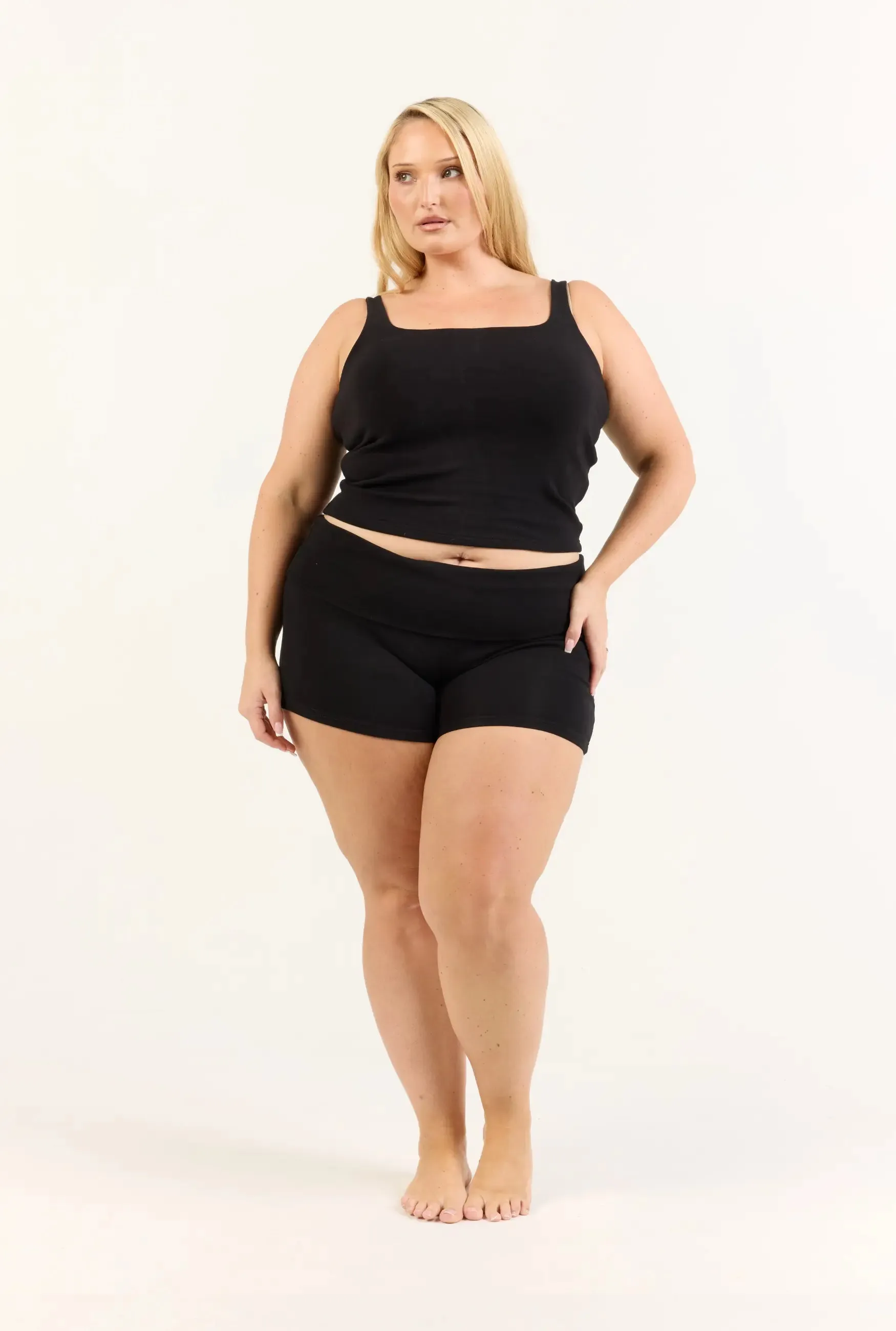 Soft Girl Short - Black