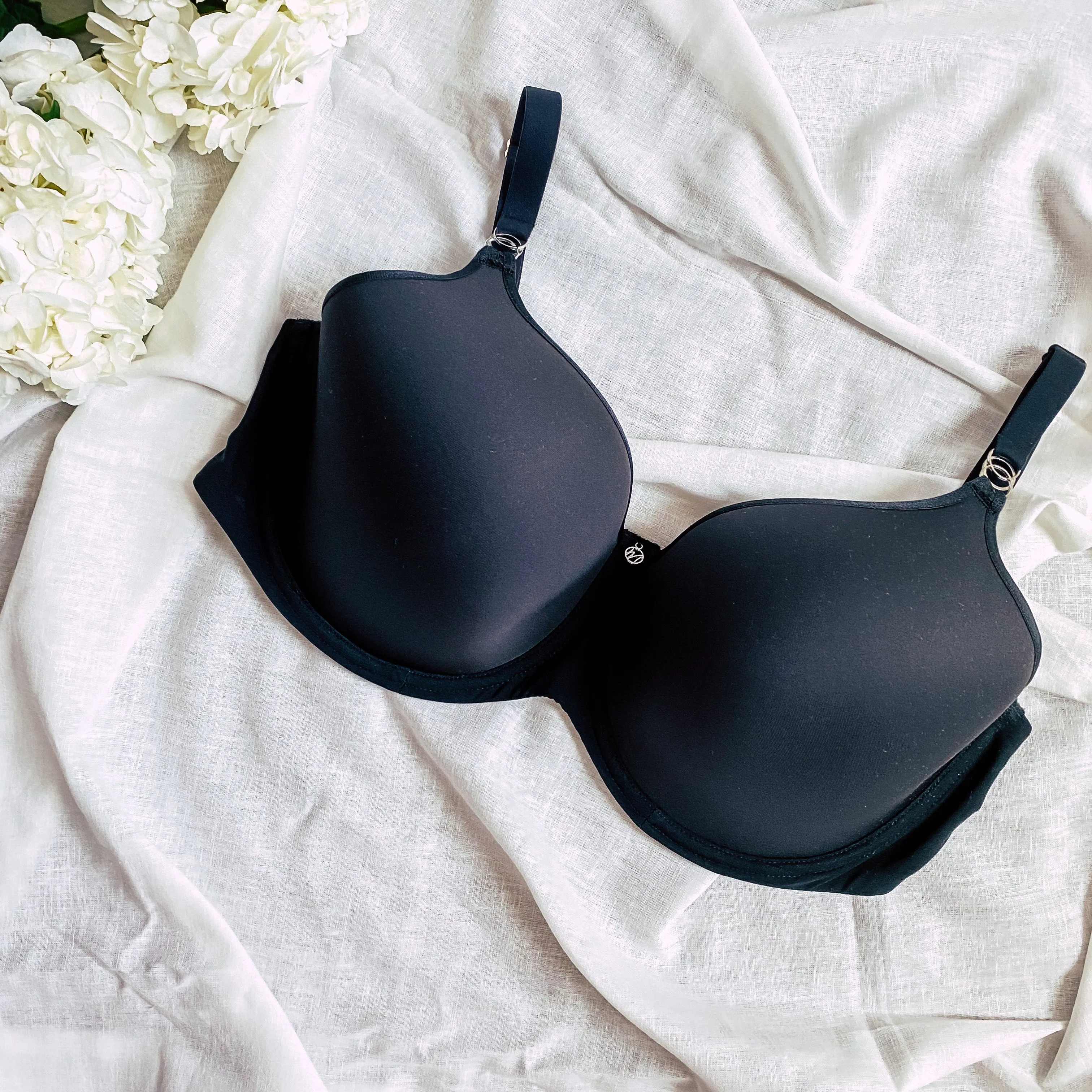 Spacer T-Shirt Bra In Black - Montelle