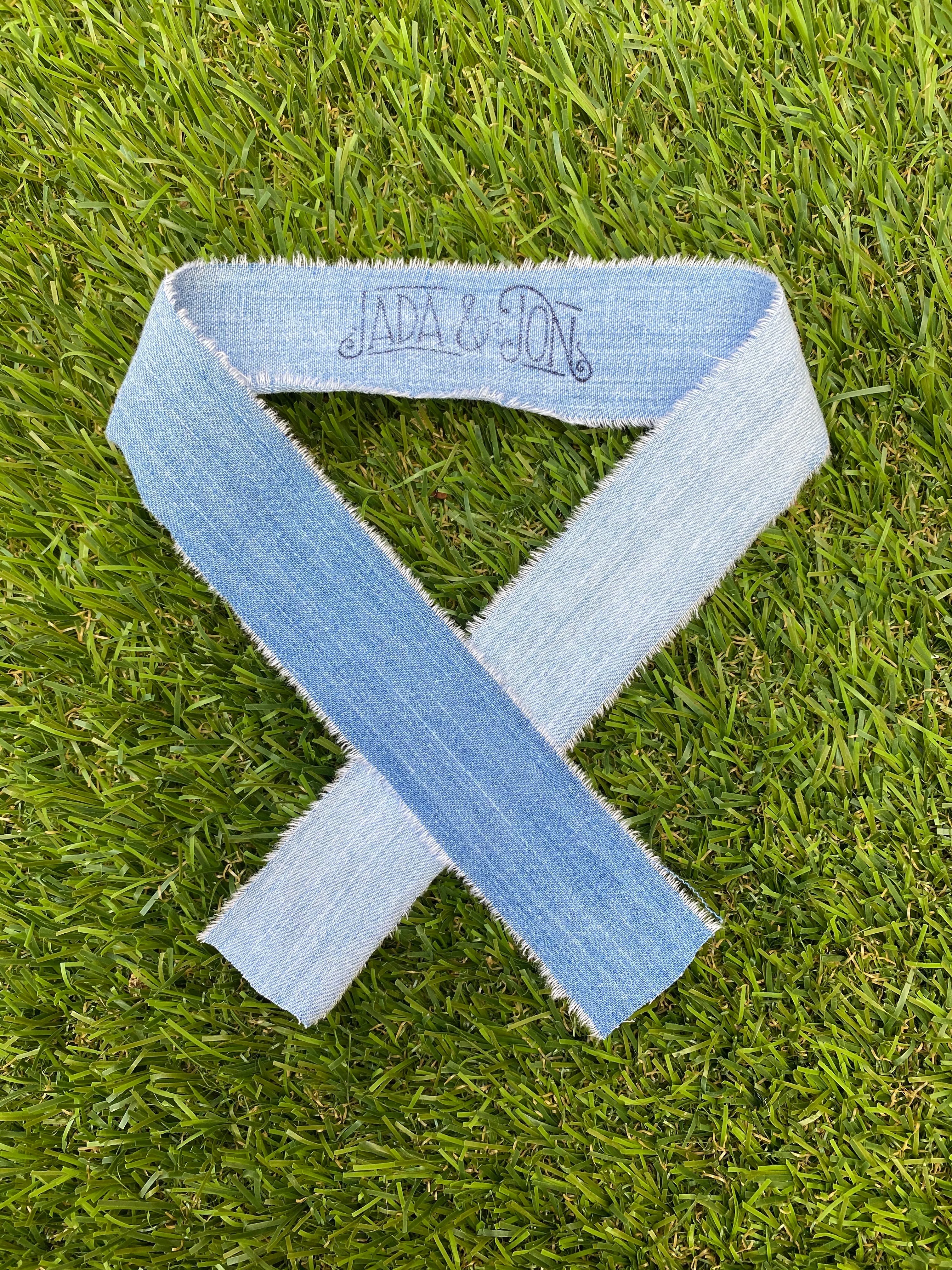 Thelma & Louise neck tie