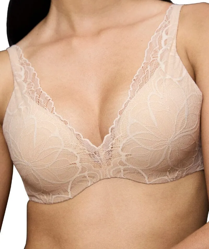 Triumph Body Make-up Illusion Lace Underwired Padded Bra - Nude Beige
