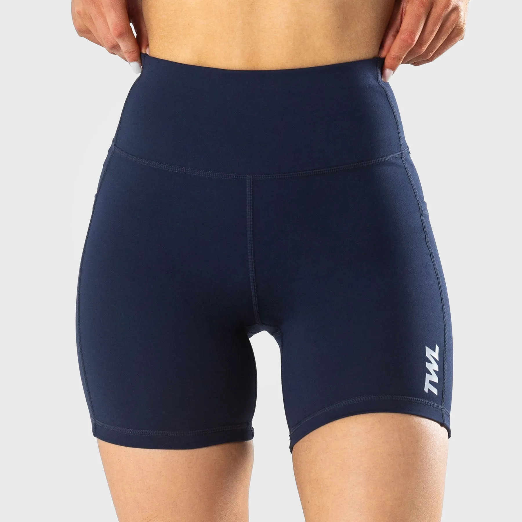 TWL - WOMEN'S ENERGY SHORTS MID LENGTH - MIDNIGHT NAVY