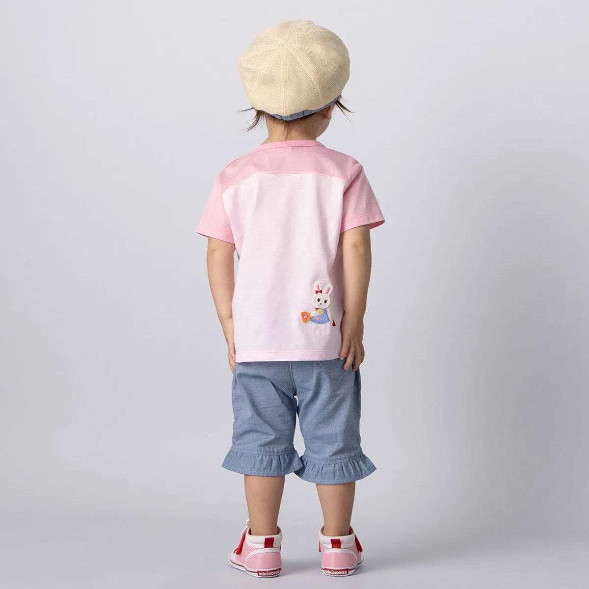Usako’s Magical Wardrobe Tee
