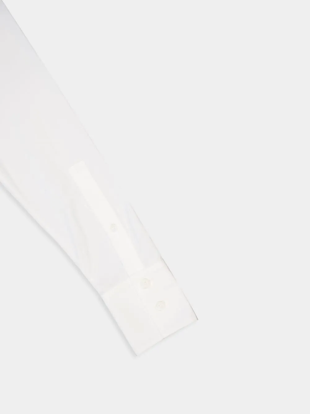 White Shirt With Buckle Belt