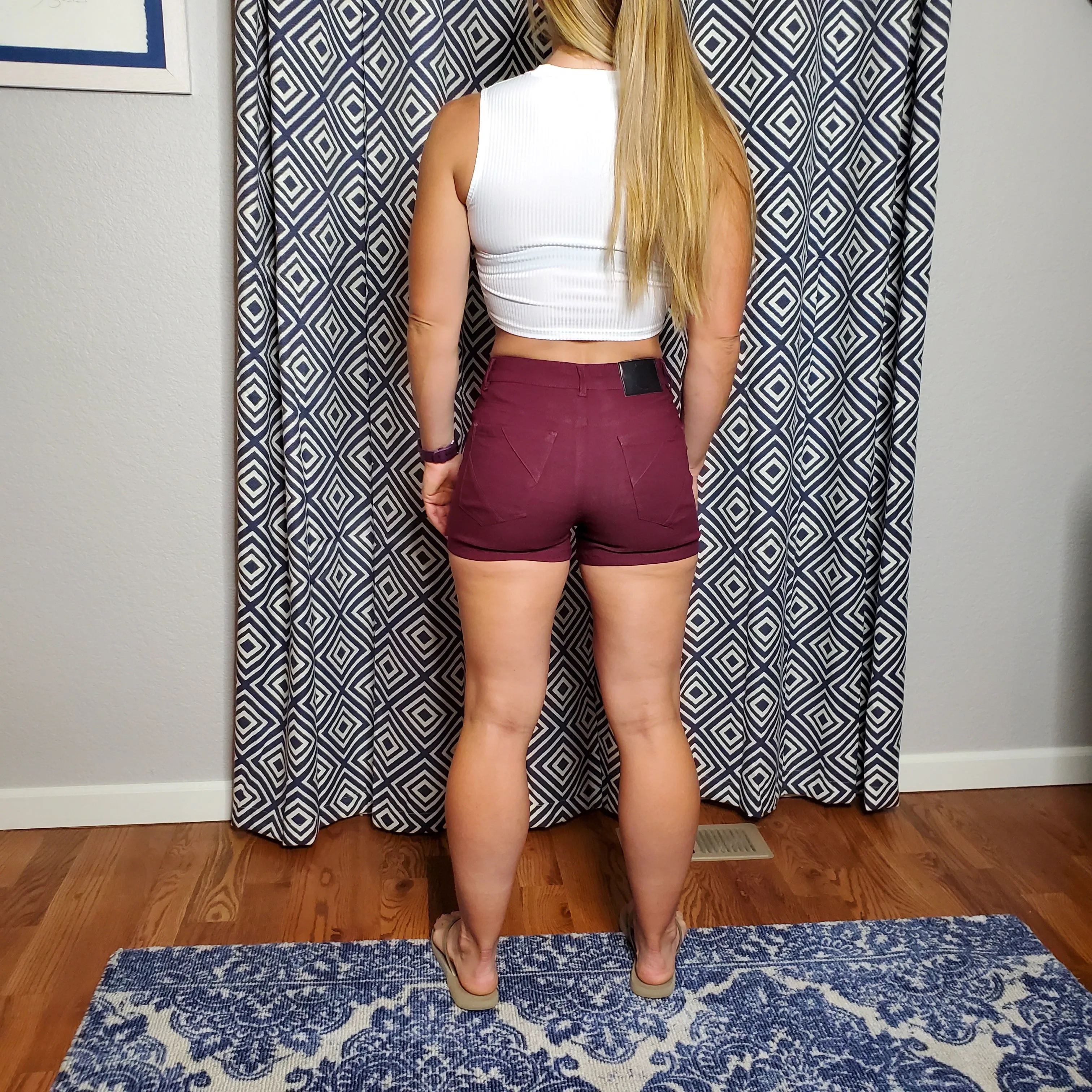 Women's Shorts Maroon